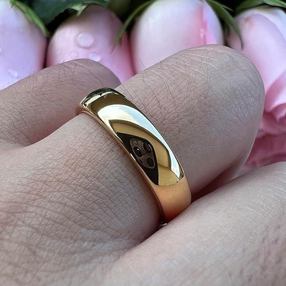 Men's%20Metal%20Ring-%20Stainless%20Steel%20Finger%20Ring-%20Golden%20-%20Image%206