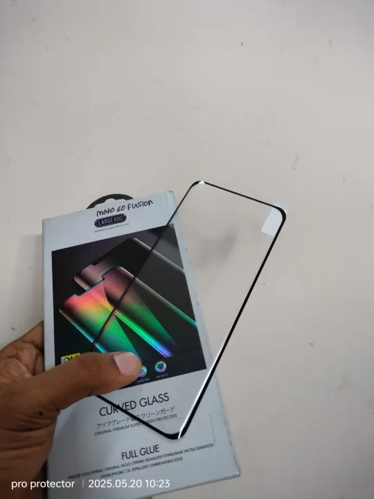 Moto%20EDGE%2060%20FUsion%20Full%20Tempered%20Glass%20Full%20Glue%20Mossily%20Premium%20Quality%20Ultra%20Clear%20Anti-scratch,%20Anti%20Oil%20Stains%20Screen%20Protector%20Edge%20To%20Edge%20Full%20Screen%20Coverage%20Glass%20Protector%20-%20Image%203