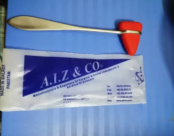 Medical%20Reflex%20Taylor%20Percussion%20Red%20Tendon%20Neuro%20Hammer(taylor%20doctor%20hammer)aiz%20pakistan%20-%20Image%203