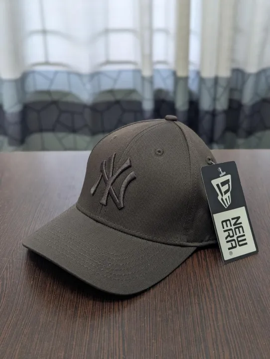 100%25%20Export%20and%20Premium%20Limited-Edition%20Cap%20for%20Classic%20People%20-%20Image%203