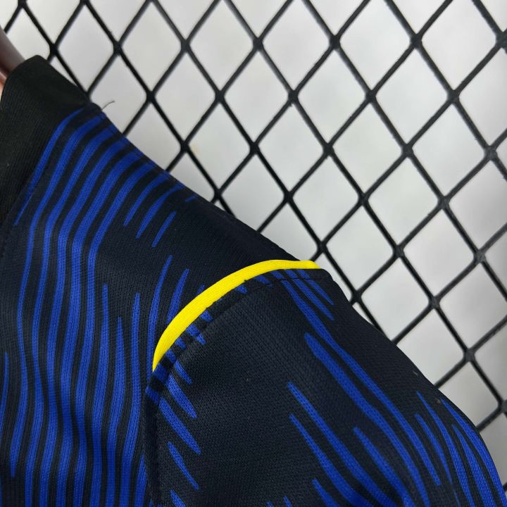 Brazil%20World%20Cup%20Jersey%202026/27%20%7C%20%20Premium%20Football%20Jersey%20for%20Men%20%7C%20Half%20Sleeve%20for%20men%202026%20-%20Image%203