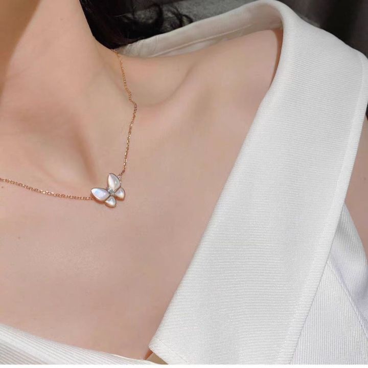 French%20style%20white%20mother-of-pearl%20butterfly%20necklace%20for%20women,%20light%20luxury,%20niche%20and%20high-end,%20a%20birthday%20gift%20for%20best%20friend%20or%20girlfriend%20-%20Image%203
