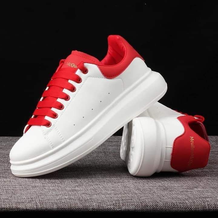 Hot%20Collection%20of%20Stylish%20and%20Fashionable%20Winter%20and%20Summer%20Exclusive%20Low%20Top%20Sneakers%20Converse%20Shoes%20for%20Men%20-%20Easy%20To%20Maintain%20-%20Image%207
