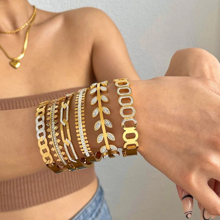 Vintage%20Stainless%20Steel%20Bracelets%20Bangles%20For%20Women%20Girls%20Luxury%20Designer%20Rhinestone%20Chain%20Link%20Cuff%20Bracelet%20Wrist%20Jewelry%20Gift%20-%20Image%204