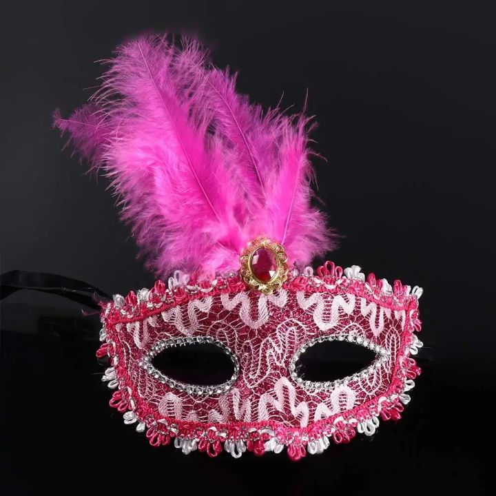 Creative%20Plastic%20Half%20Face%20Mask%20For%20Men%20Woman%20Masquerade%20Luxury%20Feathers%20Halloween%20Masks%20Carnival%20Costume%20Props%20Photo%20Prop%20-%20Image%205