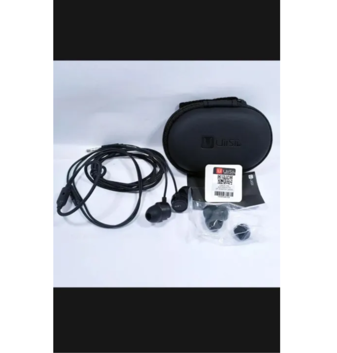 uisii Hm 13 super in ear gaming ear phone - head phone ( havy duty)