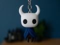Hollow Knight Premium Miniature – Iconic Explorer Edition (Figurine & Keychain). 