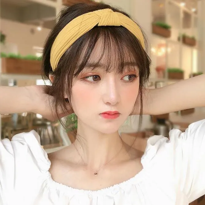Hair%20Band%20Air%20Bangs%20Girls%20Korean%20Style%20Instafamous%20Hairband%20Bangs%20Integrated%20Hair%20Fixer%20Invisible%20Eyebrow%20Bangs%20Head%20Weft%20Wig%20-%20Image%205
