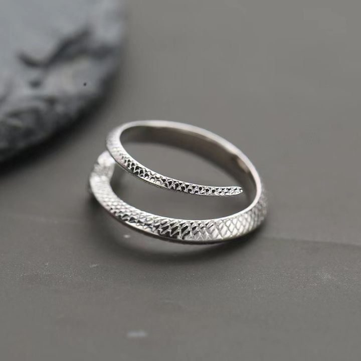 Exquisite%20and%20fashionable%20ins%20style%20Korean%20version%20of%20Chi%20Lian%20men's%20silver%20python%20open%20ring%20simple%20live%20broadcast%20bracelet%20-%20Image%203