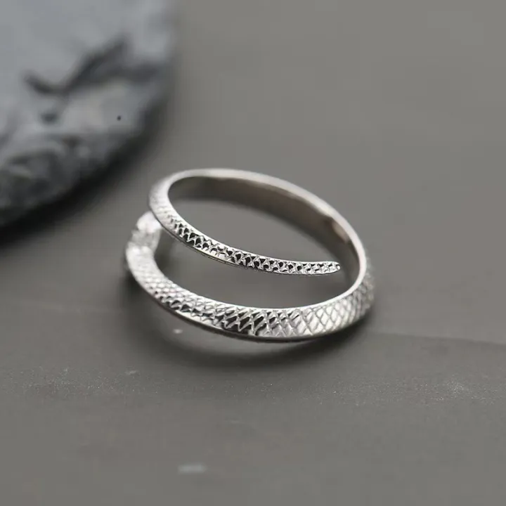 Exquisite%20and%20fashionable%20ins%20style%20Korean%20version%20of%20Chi%20Lian%20men's%20silver%20python%20open%20ring%20simple%20live%20broadcast%20bracelet%20-%20Image%203