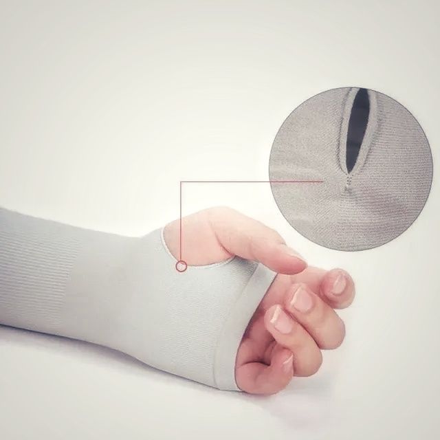 Hand%20Sleeves%20uv%20outdoor%20sports%20sun%20protection%20Black%20and%20grey%20Color%20-%20Image%204