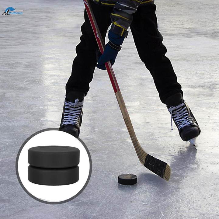 2%20Pieces%20Ice%20Hockey%20Puck%20Durable%20Rubber%20Hockey%20Puck%20Portable%20Multipurpose%20for%20Teenagers%20-%20Image%209