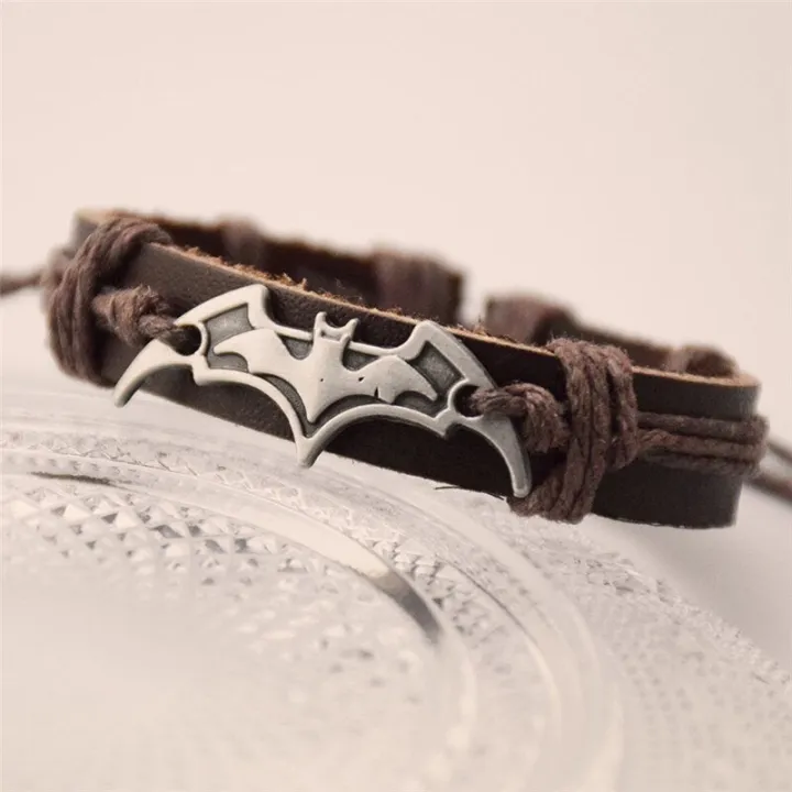 (New)%20vintage%20handmade%20Batman%20leather%20bracelet%20for%20women%20men%20rope%20chain%20bat%20charm%20bracelets%20jewelry%20accessories%20-%20Image%203