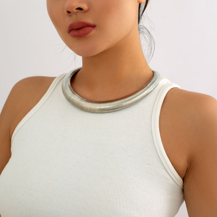 new metal choker European and American personality exaggerated wind snake bone necklace cross-border fashion single circle metal collar