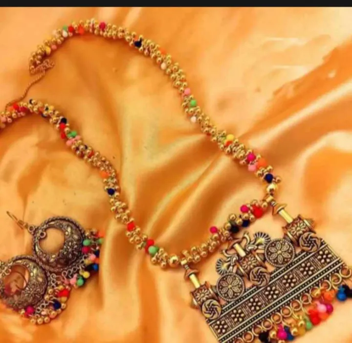 Trendy%20Women's%20Sita%20Necklace%20Set%20for%20Party%20and%20Special%20Occasions%20-%20Image%204