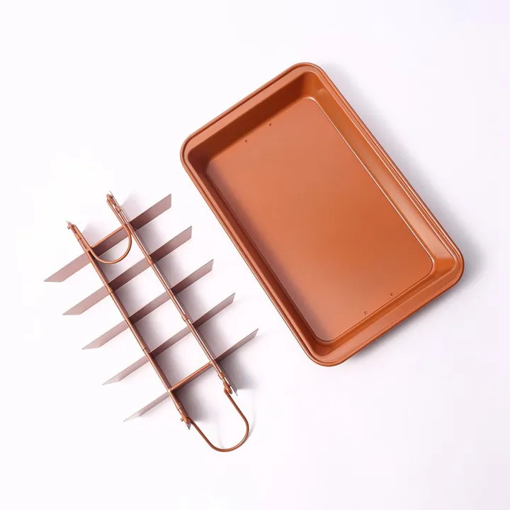 Non-Stick%20Pan%20Tin%20With%20Dividers,Heavy-Duty%20Divided,Dark%20Gold%20-%20Image%202