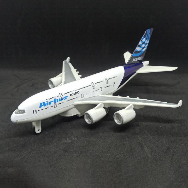 Pull%20&%20Back%20Metal%20Diecast%20Airbus%20Airplane%20With%20Light%20&%20Music.%20Model:%20A380,%20Boeing%20747.%20Can%20be%20a%20great%20Collection%20-%20Image%202