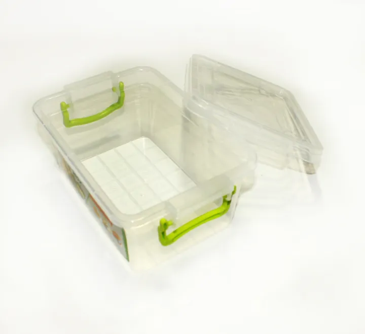 Plastic%20Food%20Storage%20Container%20Box%20With%20Lids%20-%203-Piece%20Set%20-%20Store%20Your%20Food%20Safely%20And%20Conveniently%20-%20Image%204