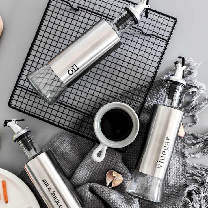 300ml%20Stainless%20Steel%20Glass%20Oil%20Can%20Oil%20Pot.R00%20-%20Image%206