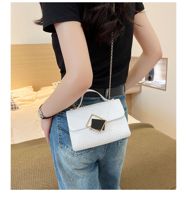 Women's%20Bag%20Square%20Block%20Lock%20Buckle%20Single%20Shoulder%20Square%20Chain%20Stripe%20Embossed%20Casual%20Simple%20Handheld%20Diagonal%20Straddle%20Bag%20-%20Image%206