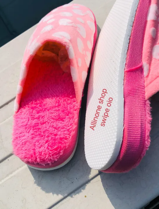 Premium%20Winter%20Slippers%20for%20Women%20Soft%20Cozy%20Footwear%20Stylish%20&%20Warm%20Design%20-%20Image%208