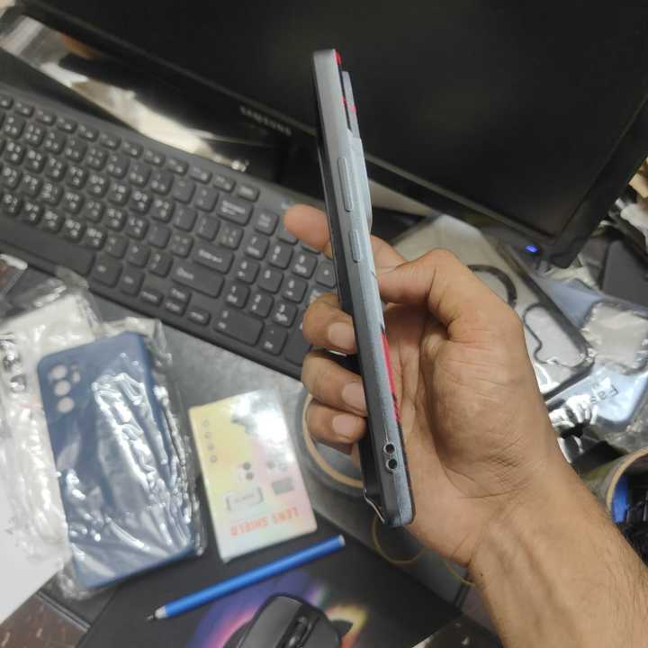 Silicone%20Cases%20For%20Infinix%20Note%2050%20pro%20plus%20/%20note%2050%20pro%20+%20Luxury%20Soft%20Super%20Shockproof%20Camera%20Bumper%20Protective%20Trendy%20Stylish%20Silicon%20Back%20Covers%20Cases%20Phone%20Back%20Covers%20-%20Image%203