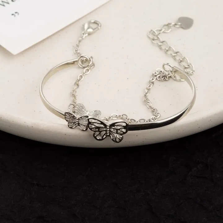 Alloy%20Delicate%20butterfly%20bracelet%20Charming%20Inner%20diameter%20approximately%205.8cm%20Eye-catching%20tassel%20bracelet%20Half%20bracelet%20half%20chain%20design%20for%20Party%20Daily%20wear%20Gift%20Fashion%20accessory%20Wedding%20accessory%20-%20Image%206