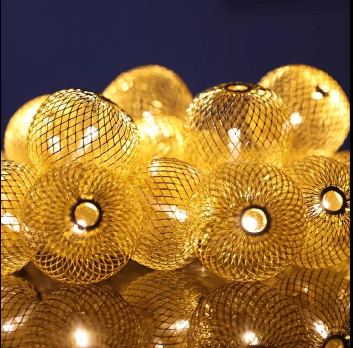 Metal%20fairy%20light%20Mini%20bulb%20shape%20lantern/%20jhumka%20-%20Image%202
