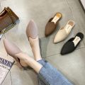 Pointed Close Toe. 
