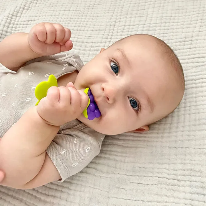 Fruit%20Shaped%20Silicone%20Baby%20Teether%20Non-toxic%20Safety%20Soft%20Teether%20for%20Baby%20Teething%20Relief%20Toddlers%20Baby%20Teething%20Toy%20Gift%20-%20Image%204