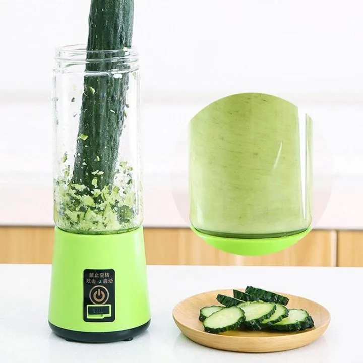 Mini%20USB%20Rechargeable%20Portable%20Electric%20Fruit%20Juicer%20-%20Smoothie%20Maker%20-%20Blender%20-%20Image%203