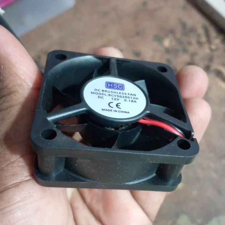 5Pcs%20-%2050mm%202%E2%80%B3%20Inch%2012V%200.8A%20Cooling%20Fans%205020%20DC%2012V%2050x50x20mm%20Fan%20Heatsink%20Cooler%20Cooling%20Fan%20Radiator%20Heat%20Dissipation%20Fan%20With%20Cables%20-%20Image%203