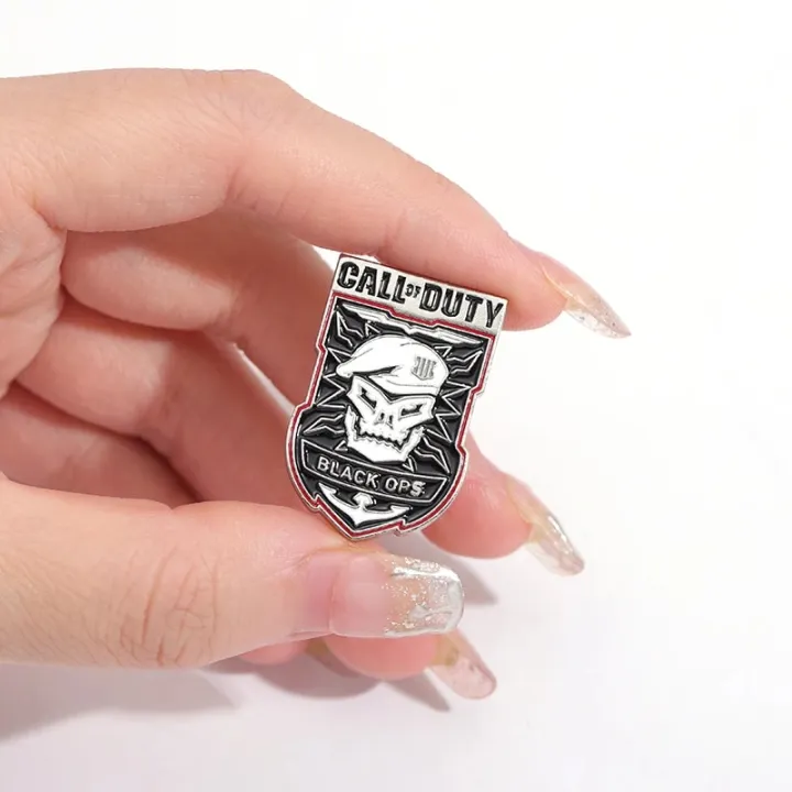 Game%20Badge%20Skull%20Brooch%20Call%20Of%20Duty%20Enamel%20Pin%20Creative%20Punk%20Style%20Lapel%20Pin%20Badge%20Jewelry%20Decoration%20Gifts%20for%20Friend%20-%20Image%204