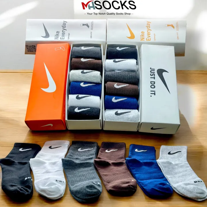 3%20Pairs%20-%203%20Sets%20Socks%20for%20Men%20-%20Package%20-%20Image%206