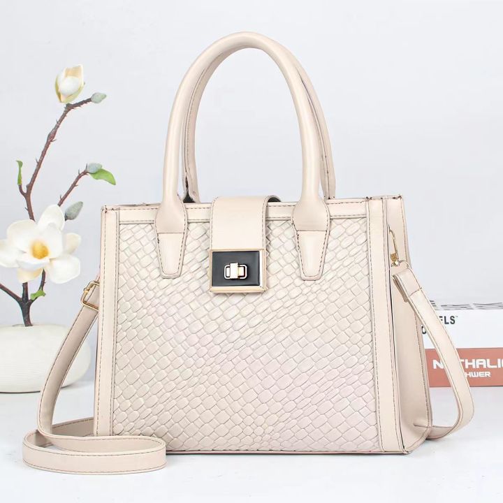 Manufacturer's%20foreign%20trade%20winter%20versatile%20one-shoulder%20hand-worn%20crossbody%20bag%202024%20new%20fashion%20ladies%20big%20bag%20women%20-%20Image%202