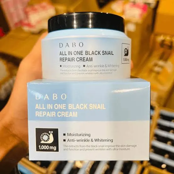 Dabo%20All-in-One%20Black%20Snail%20Repair%20Cream-1000gm%20-%20Image%205