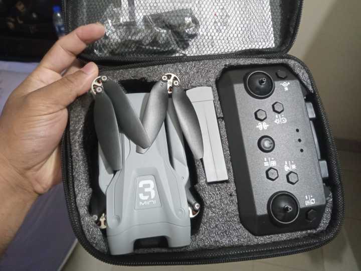 FLH%20Z908%20Max%20Drone%20Brushless%20Motor%20Professional%20720p%20FPV%20WiFi%20Drone%20for%20One%20Key%20Landing,%20Optical%20Flow%20Hover%20with%202%20Battery%20-%20Image%208
