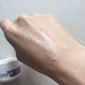 CeraVe Skin Renewing Night Cream 48 G Hydrating Moisturizer for Normal to Dry Skin Non Comedogenic Fragrance Free.