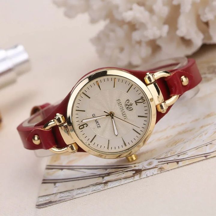 Women%20Casual%20Watches%20Round%20Dial%20Rivet%20PU%20Leather%20Strap%20Wristwatch%20Ladies%20Analog%20Quartz%20Watch%20Gift%20Fashion%20Wrist%20Watch%20-%20Image%204