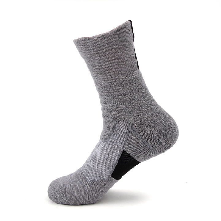 Men's%20Mid-Calf%20Athletic%20Socks%20Badminton%20Running%20Outdoors%20Elite%20Socks%20Brushed%20Socks%20Sweat-Absorbent%20Non-Slip%20Basketball%20Socks%20Wholesale%20-%20Image%209