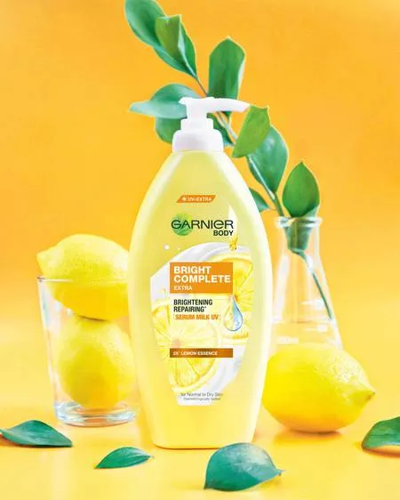 Garnier%20Bright%20Complete%20Serum%20Milk%20UV-400ml%20-%20Image%202