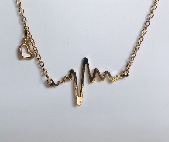 Heart%20Beat%20Pendant%20Necklaces%20for%20Women%20%20Korean%20Women's%20Heart%20Beat%20Pendant%20Chain%20-%20Image%203