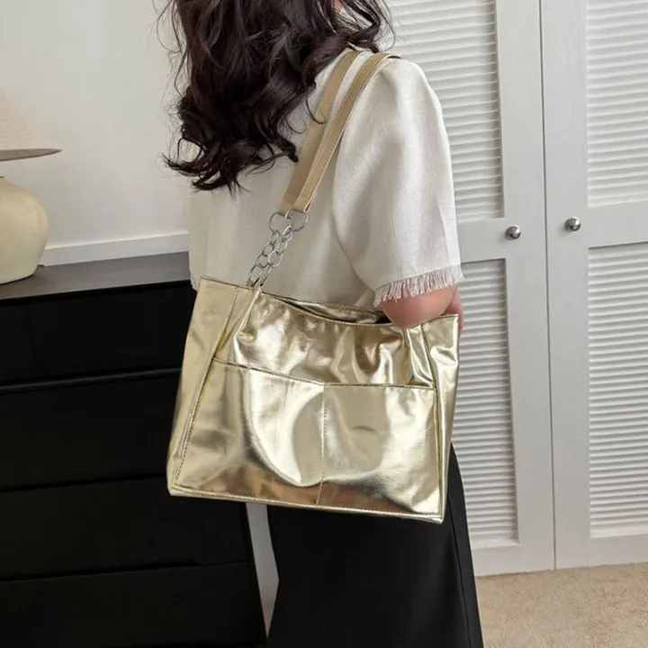 Large%20Capacity%20Bag%20Trendy%20And%20Versatile%20One%20Shoulder%20Handbag%20Commuting%20Tote%20Bag%20-%20Image%206
