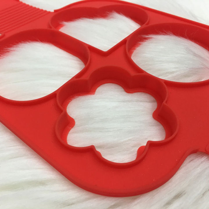 4-Cavity%20Non-Stick%20Pancake%20Mold%20Flexible%20Premium%20Material%20Pancake%20Mold%20for%20Kitchen%20Family%20Cooking%20-%20Image%206