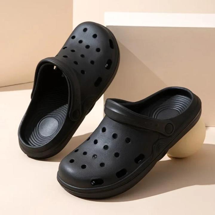 Clogs Men Sandals Summer Casual Beach Slides Womens Outdoor Wide Garden Clogs for Male Cross Sandalias Anti Slip Shower Slippers BunnyGarden