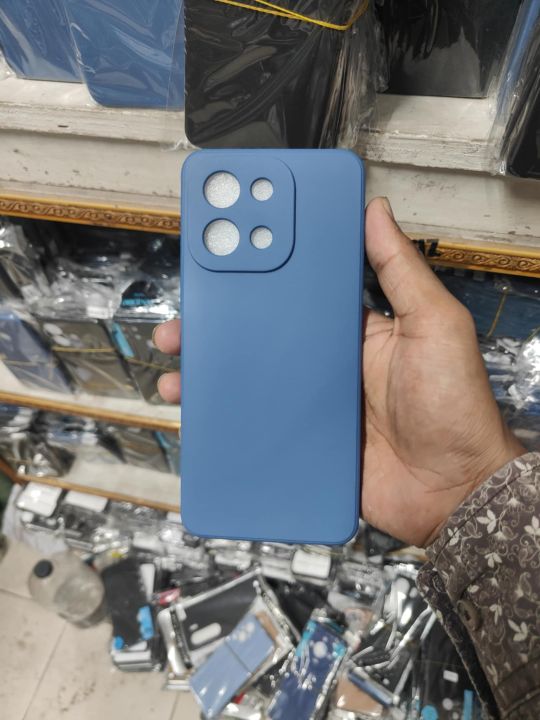 For%20vivo%20Y28%204G%20Luxury%20Shockproof%20Liquid%20Silicone%20Phone%20Case%20Back%20Cover%20-%20Image%202