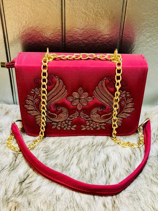 Premium%20Quality%20PU%20Leather%20Fashionable%20Shoulder%20Bag%20for%20Women%20(9.5x6x3inc)%20-%20Image%206
