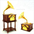 Bazyin Speaking Machine does not bring a mixed batch of Shanghai beach retro vocal machine music box couple music box. 