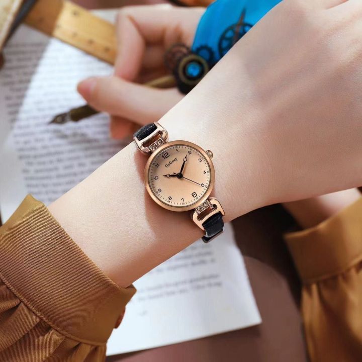 Retro%20exam%20watch%20women's%20student%20ins%20high%20value%20light%20luxury%20british%20small%20fragrance%20small%20dial%20ladies%20quartz%20watch%20-%20Image%204