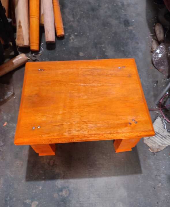 wooden%20stool.%20Kater%20tool%20-%20Image%203